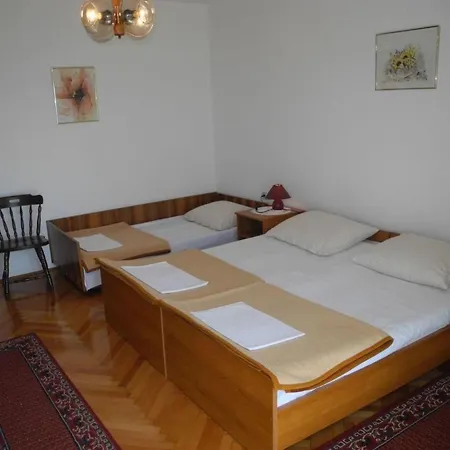 In Fuer 6 Personen Mit Meerblick By Interhome Apartman