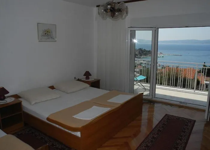 Apartman In Fuer 6 Personen Mit Meerblick By Interhome