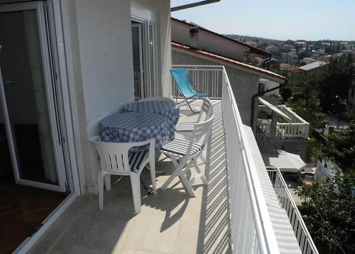 In Fuer 6 Personen Mit Meerblick By Interhome Apartman *