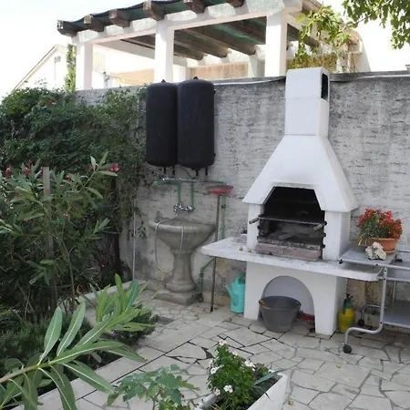 In Fuer 6 Personen Mit Meerblick By Interhome سيلتسي