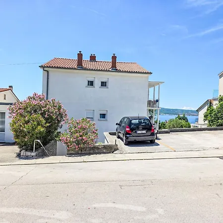 In Fuer 6 Personen Mit Meerblick By Interhome شقة *