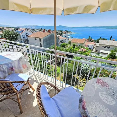 In Fuer 6 Personen Mit Meerblick By Interhome * سيلتسي